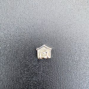 Pandora Doghouse Charm